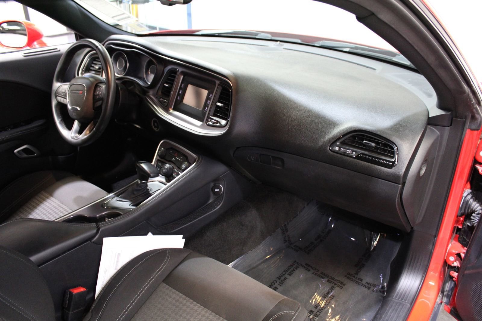 2015 Dodge Challenger R/T - Photo 16