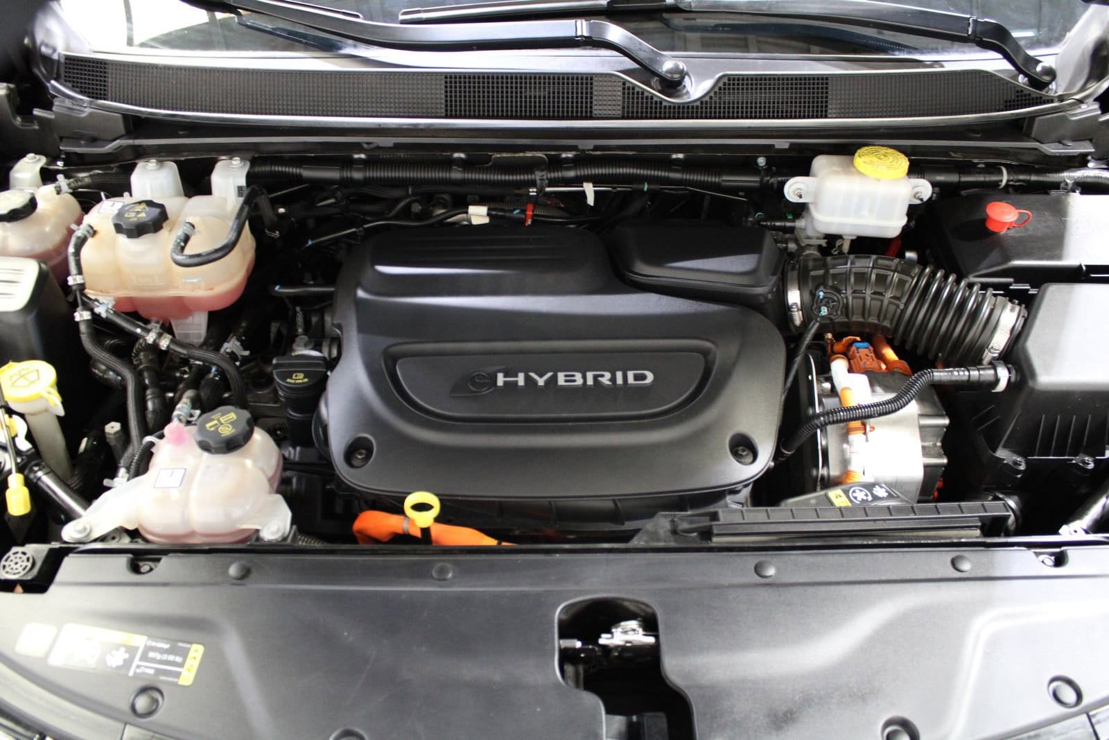 2021 Chrysler Pacifica Hybrid Touring L - Photo 41