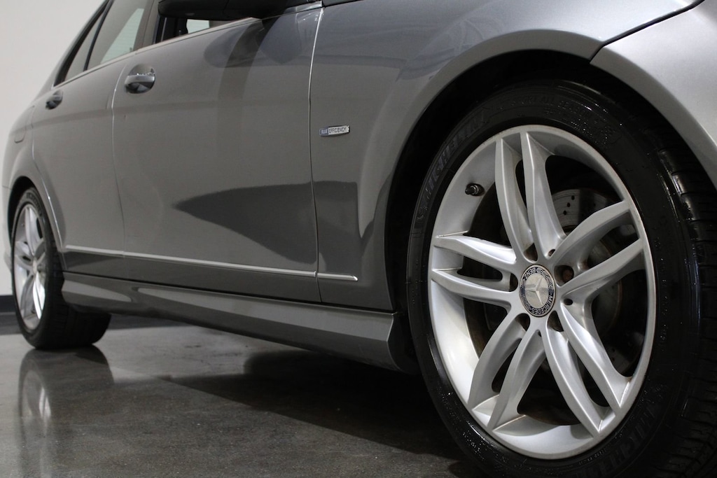 2012 Mercedes Benz C 250 Sport photo 4