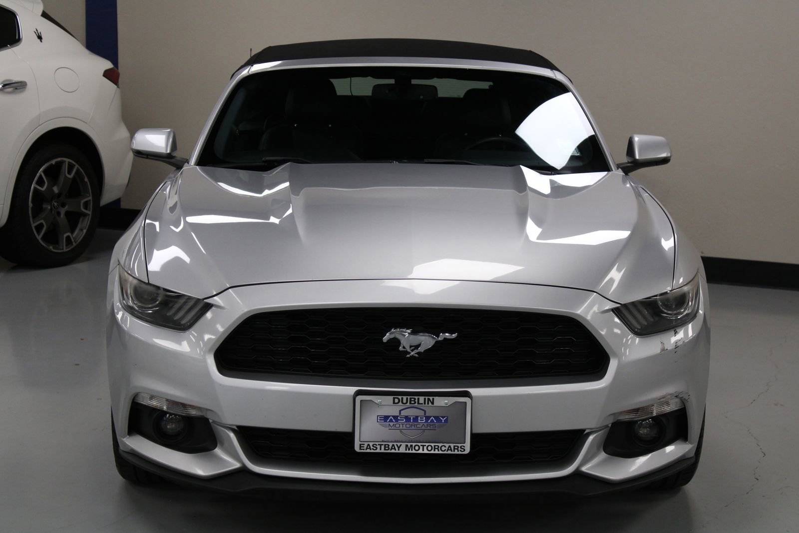 2016 Ford Mustang EcoBoost Premium Convertible photo 4