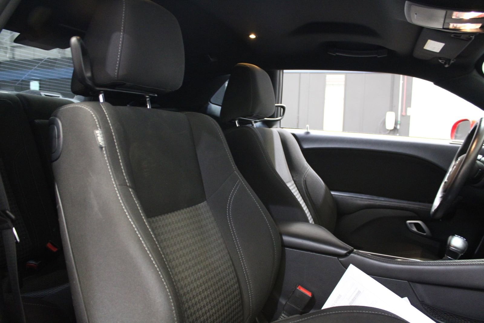 2015 Dodge Challenger R/T - Photo 15