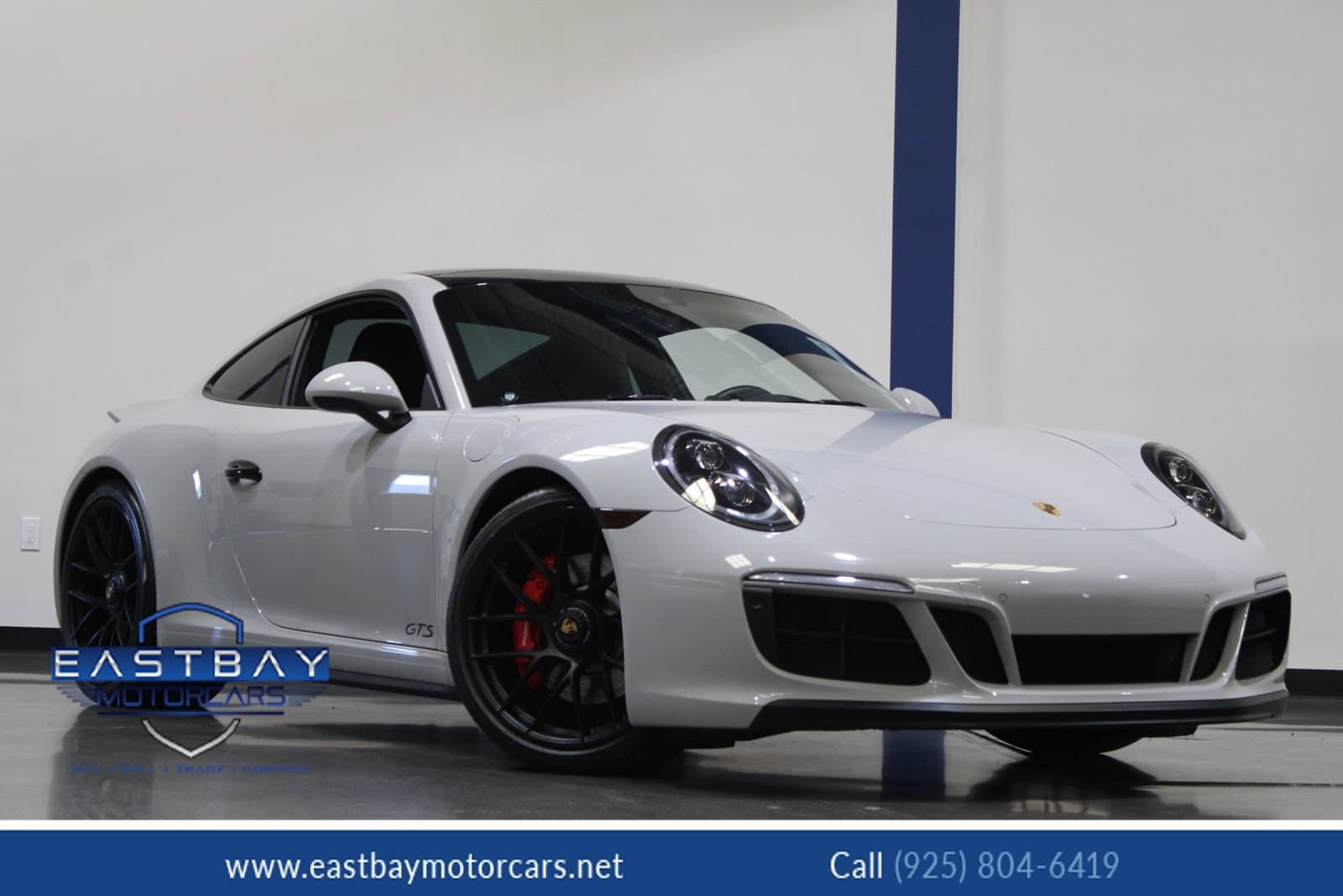 2019 Porsche 911 Carrera 4 GTS Coupe's photo