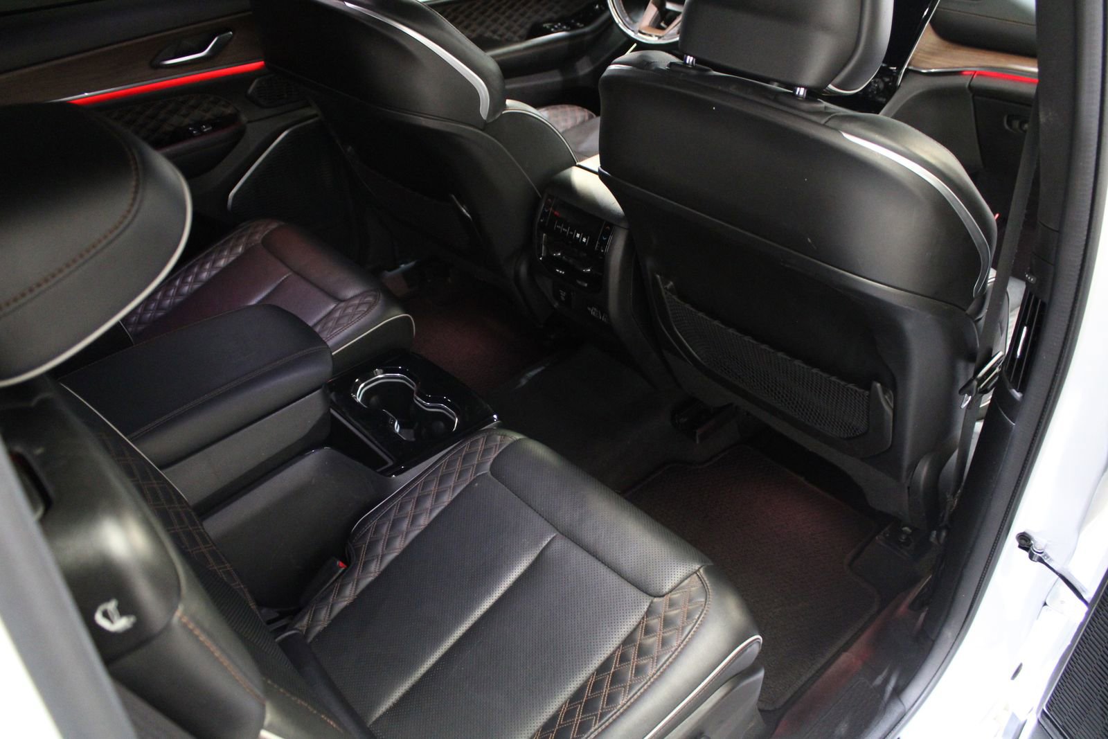 2023 Jeep Grand Cherokee L Summit - Photo 38