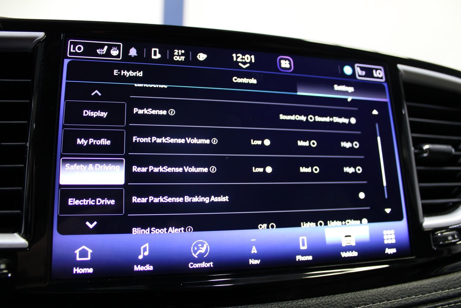 2021 Chrysler Pacifica Hybrid Touring L - Photo 35