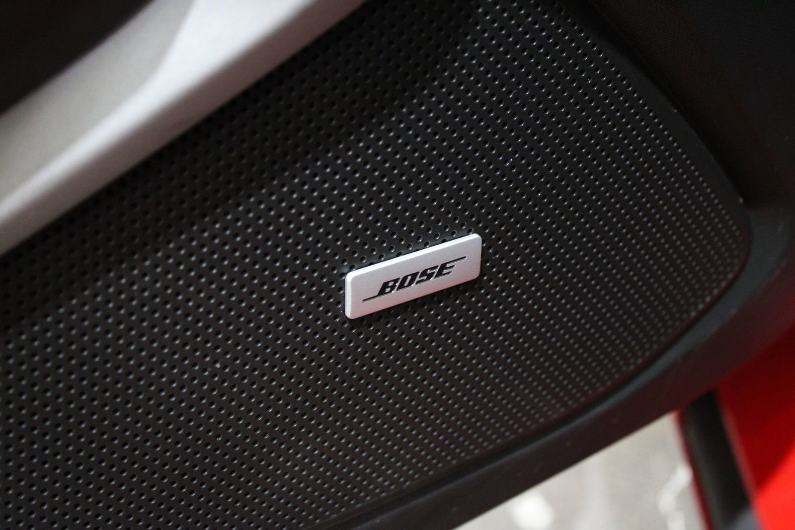2019 Chevrolet Camaro 2LT - Photo 20