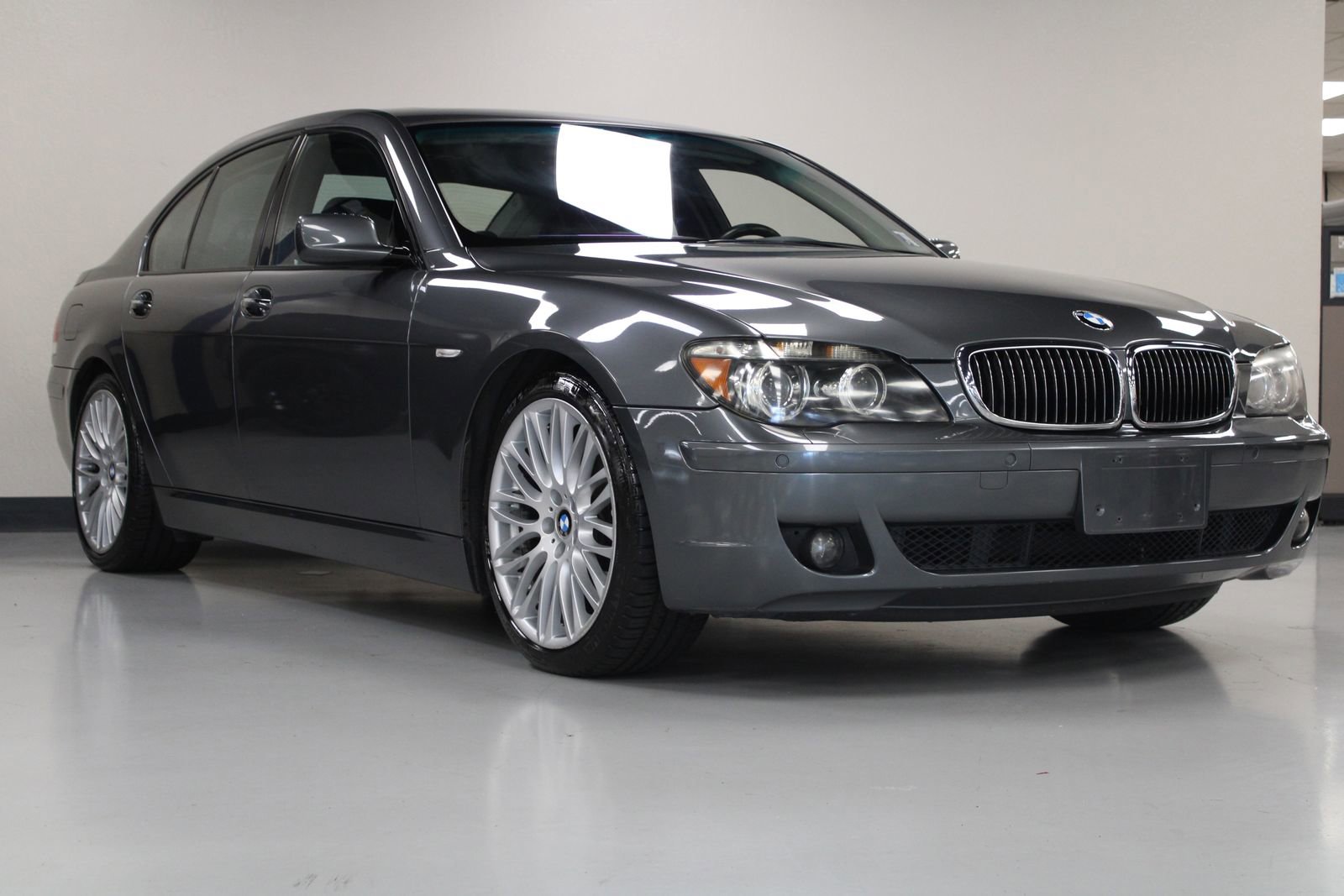 2007 Bmw 750i 7-series photo 2