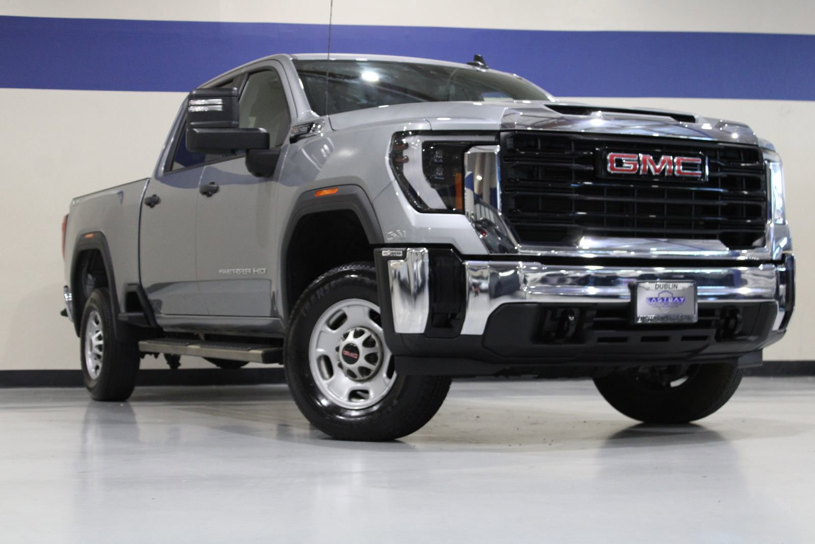 2024 Gmc Sierra 2500 HD Pro photo 3