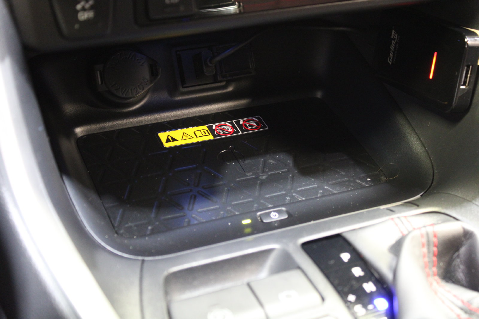 2022 Toyota RAV4 XSE - Photo 34