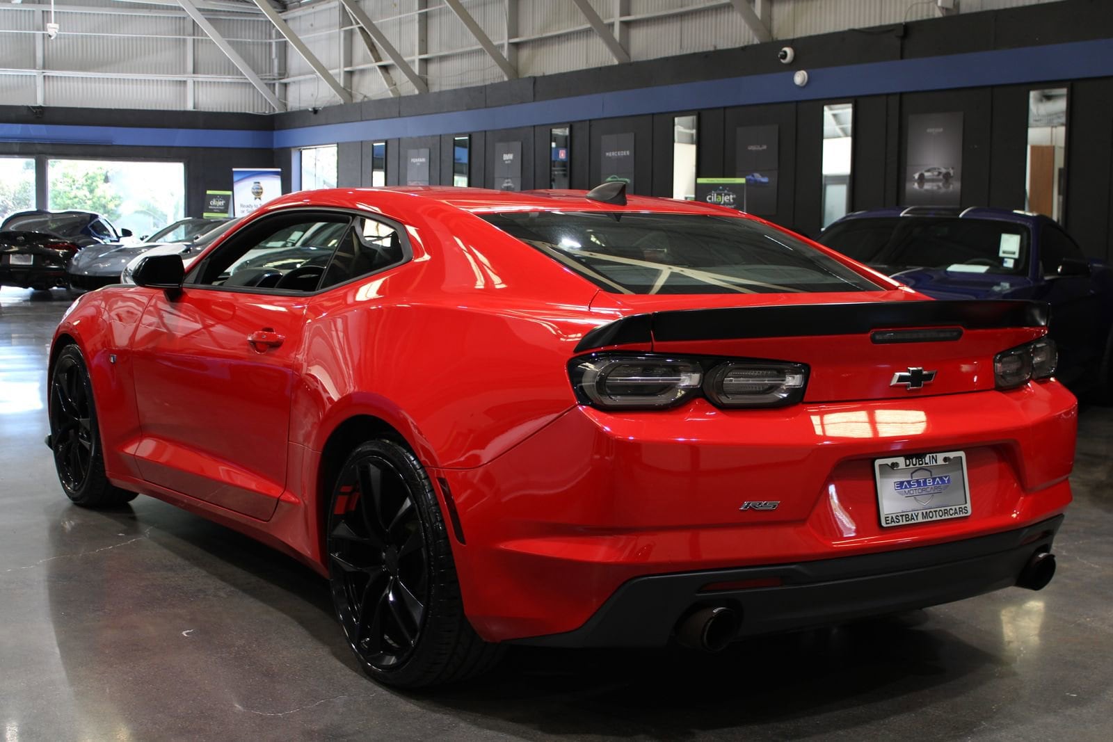 2019 Chevrolet Camaro 2LT - Photo 12