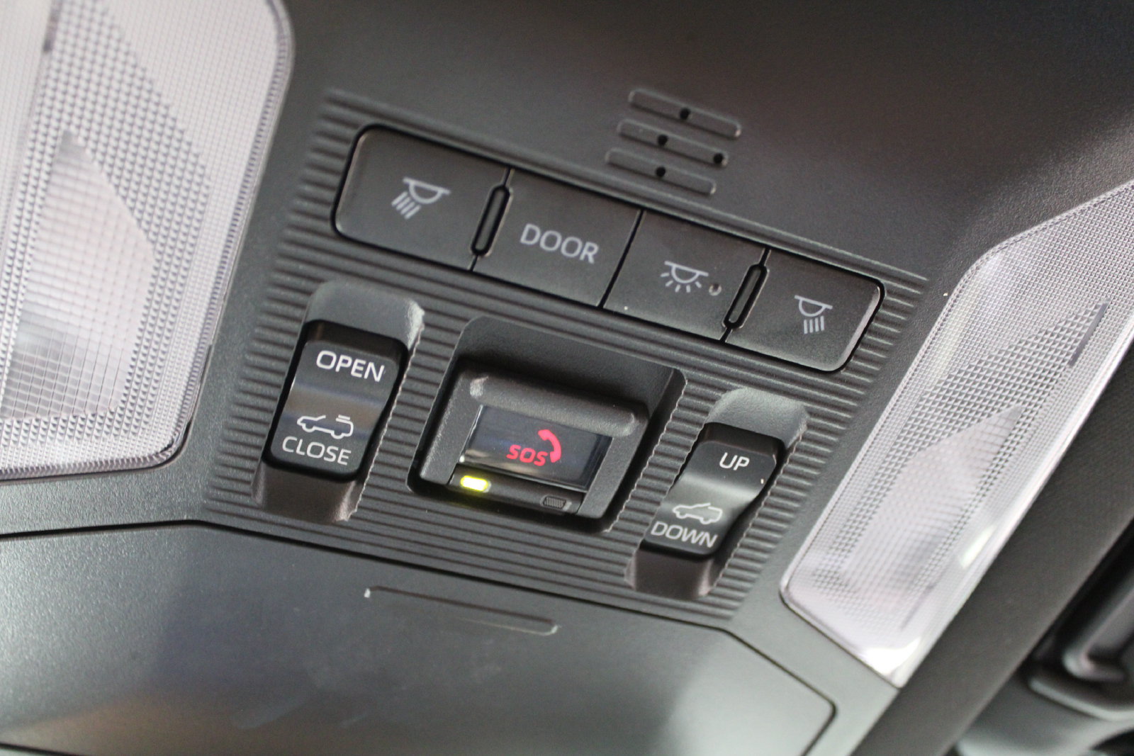 2022 Toyota RAV4 XSE - Photo 36
