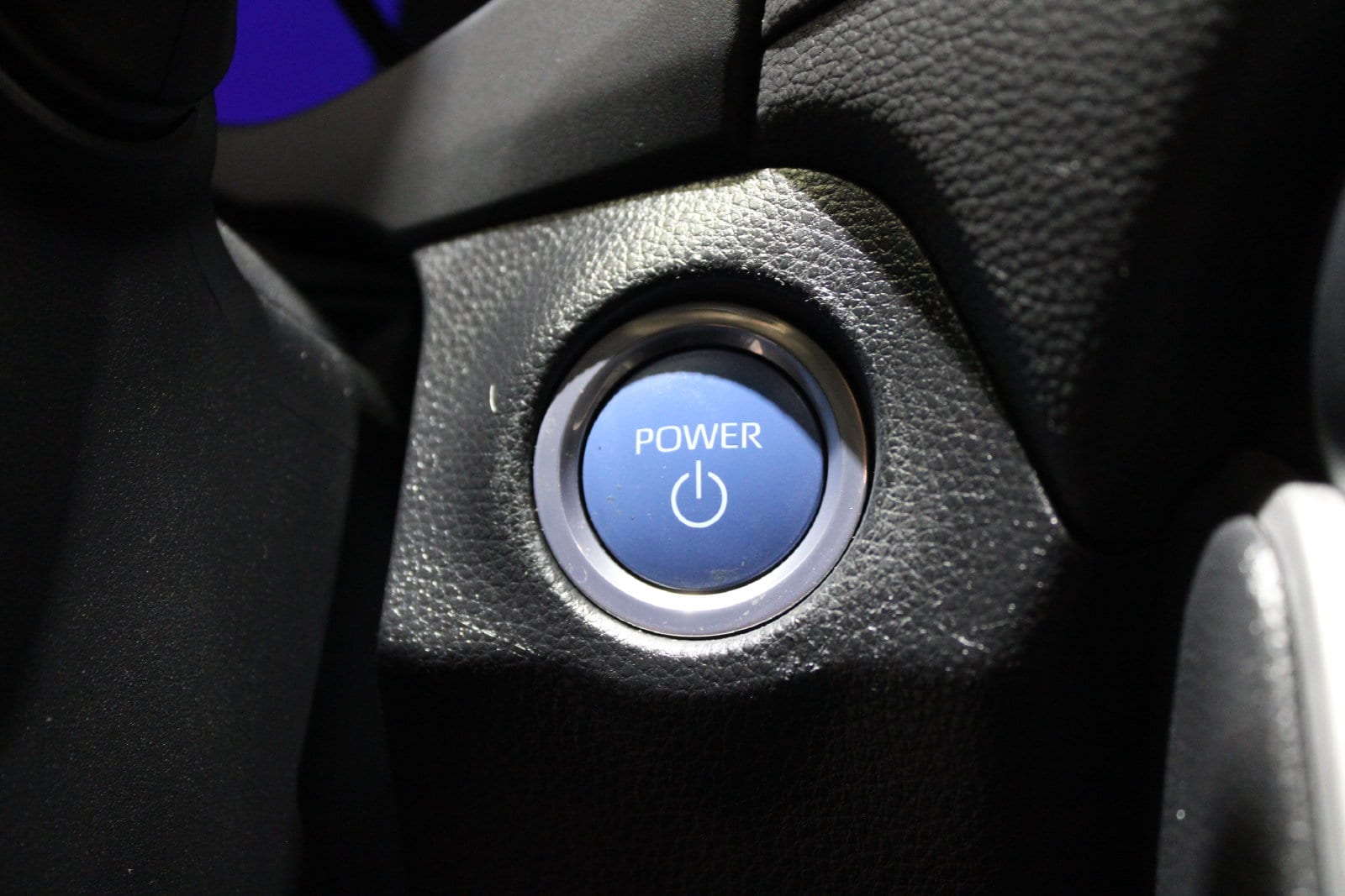 2022 Toyota RAV4 XSE - Photo 30