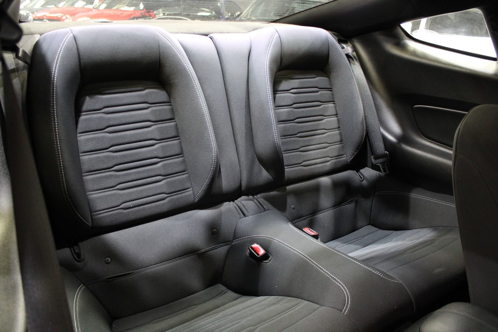 2017 Ford Mustang EcoBoost - Photo 16