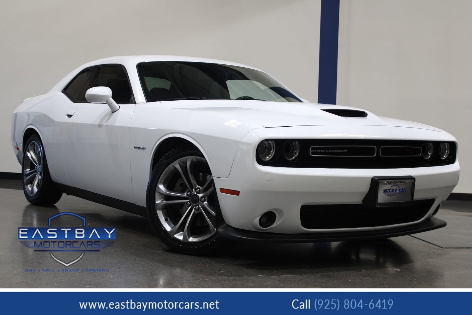 2020 Dodge Challenger R/T's photo