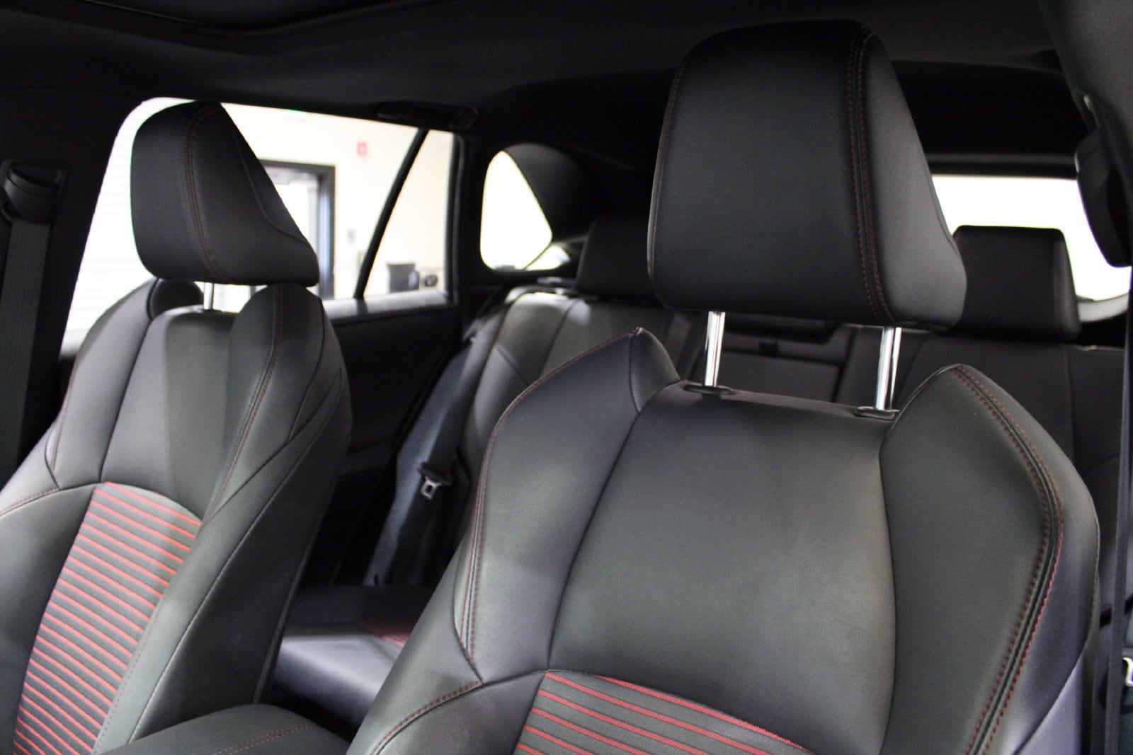 2022 Toyota RAV4 XSE - Photo 22