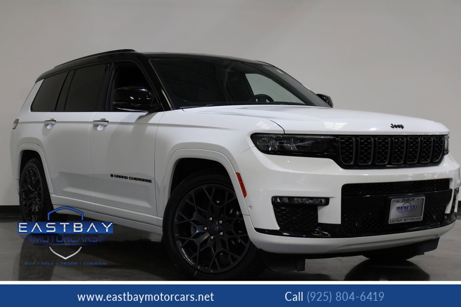 2023 Jeep Grand Cherokee L Summit's photo