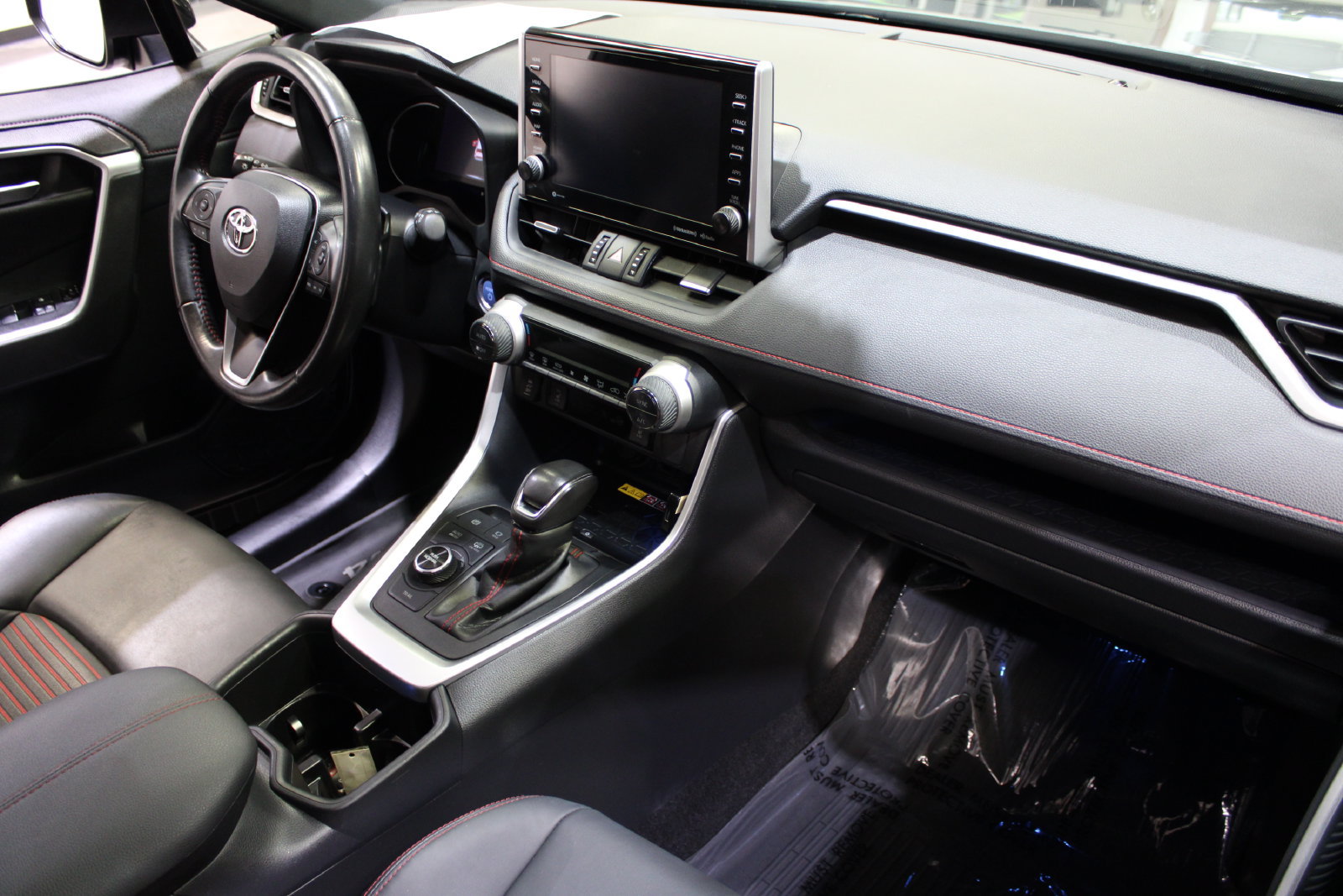 2022 Toyota RAV4 XSE - Photo 37