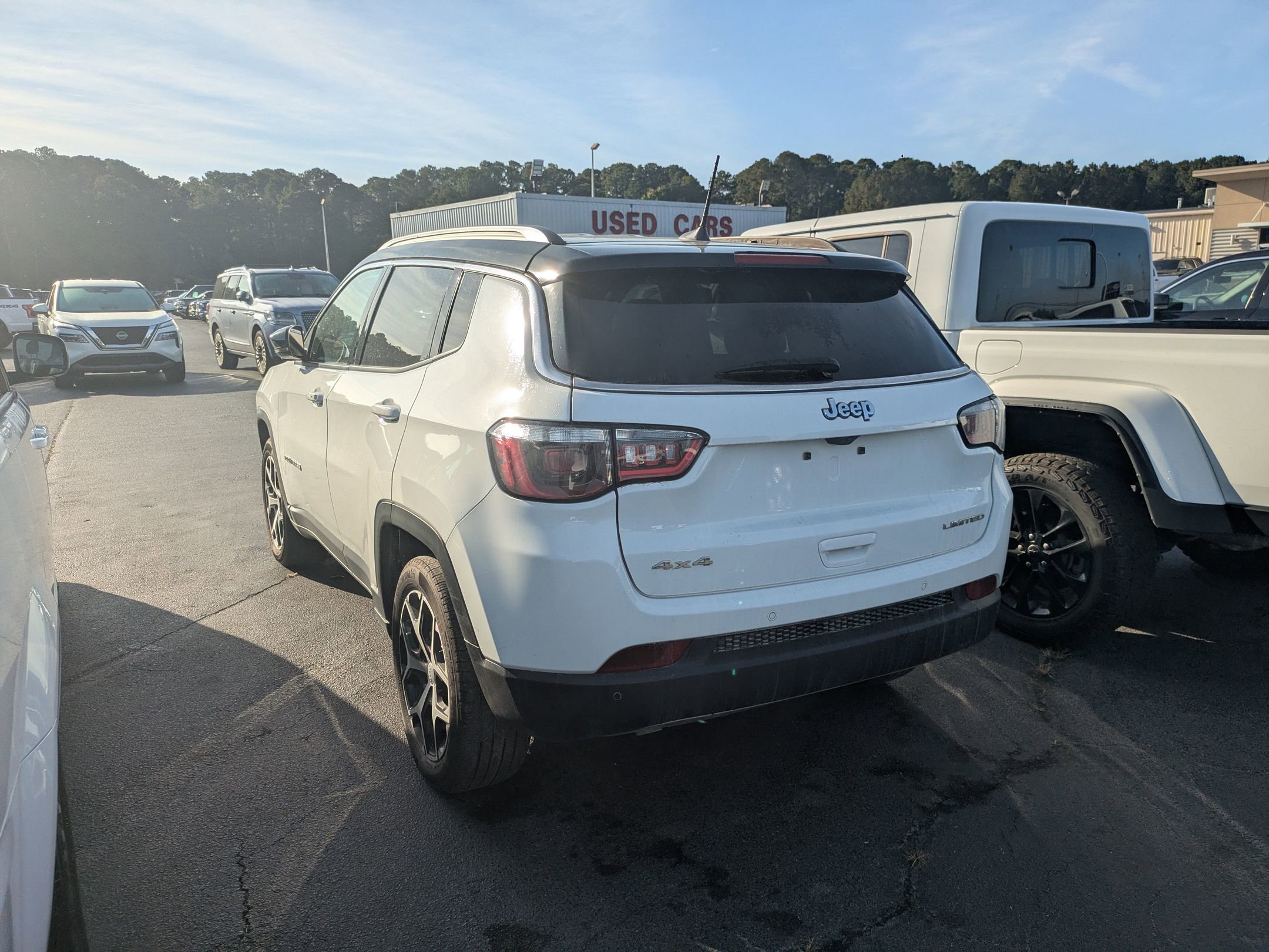2024 Jeep Compass Limited photo 4