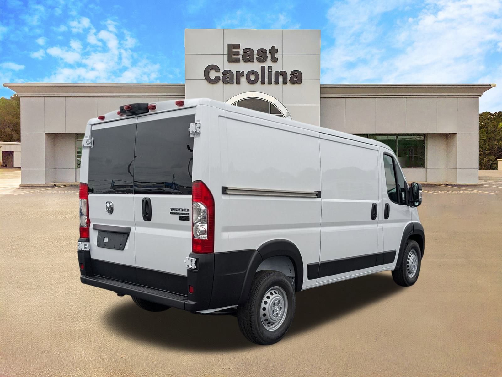 2025 Ram ProMaster 1500 photo 3