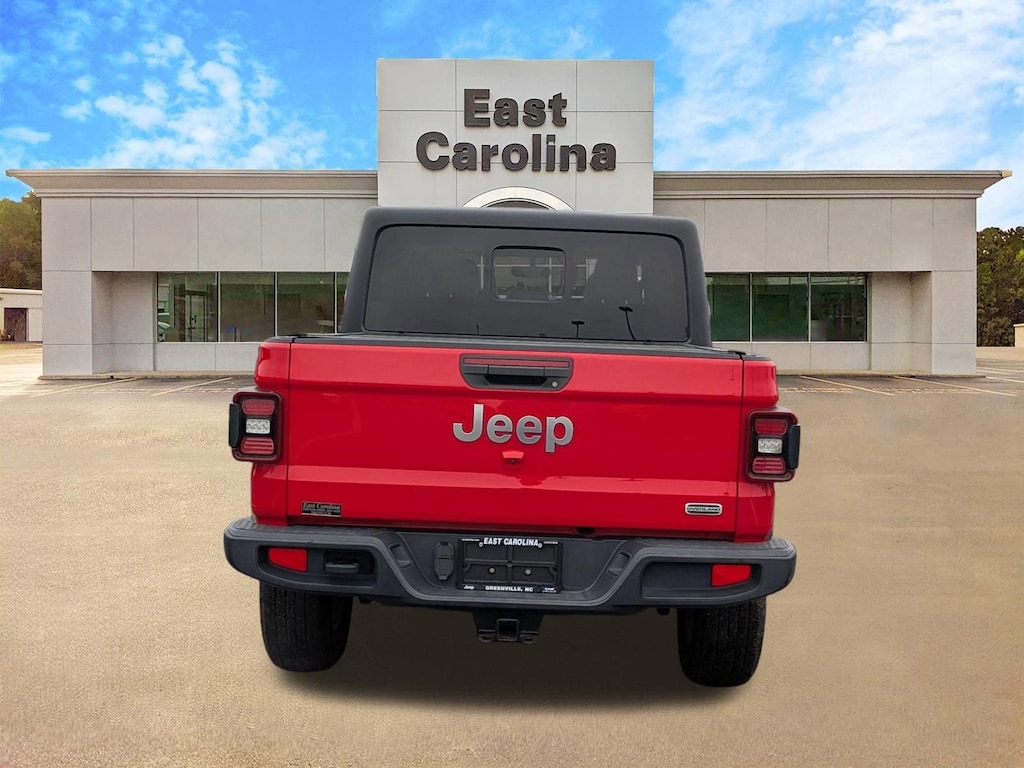 Used 2020 Jeep Gladiator Overland Truck Crew Cab