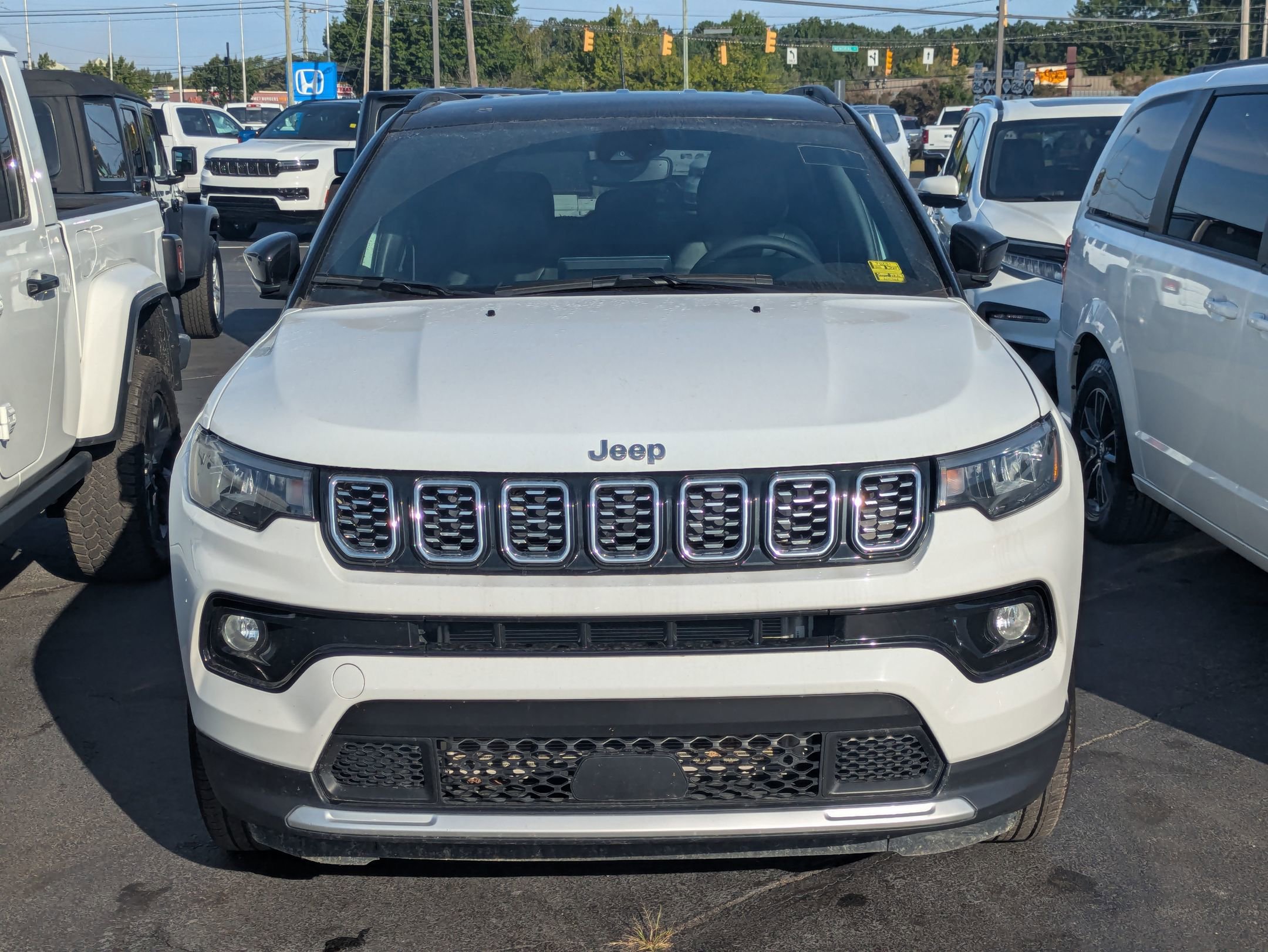 2024 Jeep Compass Limited photo 2