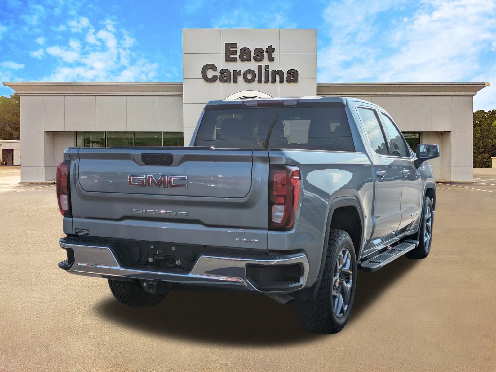 2023 Gmc Sierra 1500 SLE photo 2