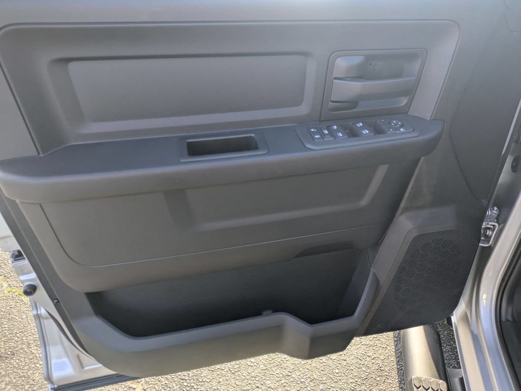 2026 RAM 2500 Tradesman - Photo 10