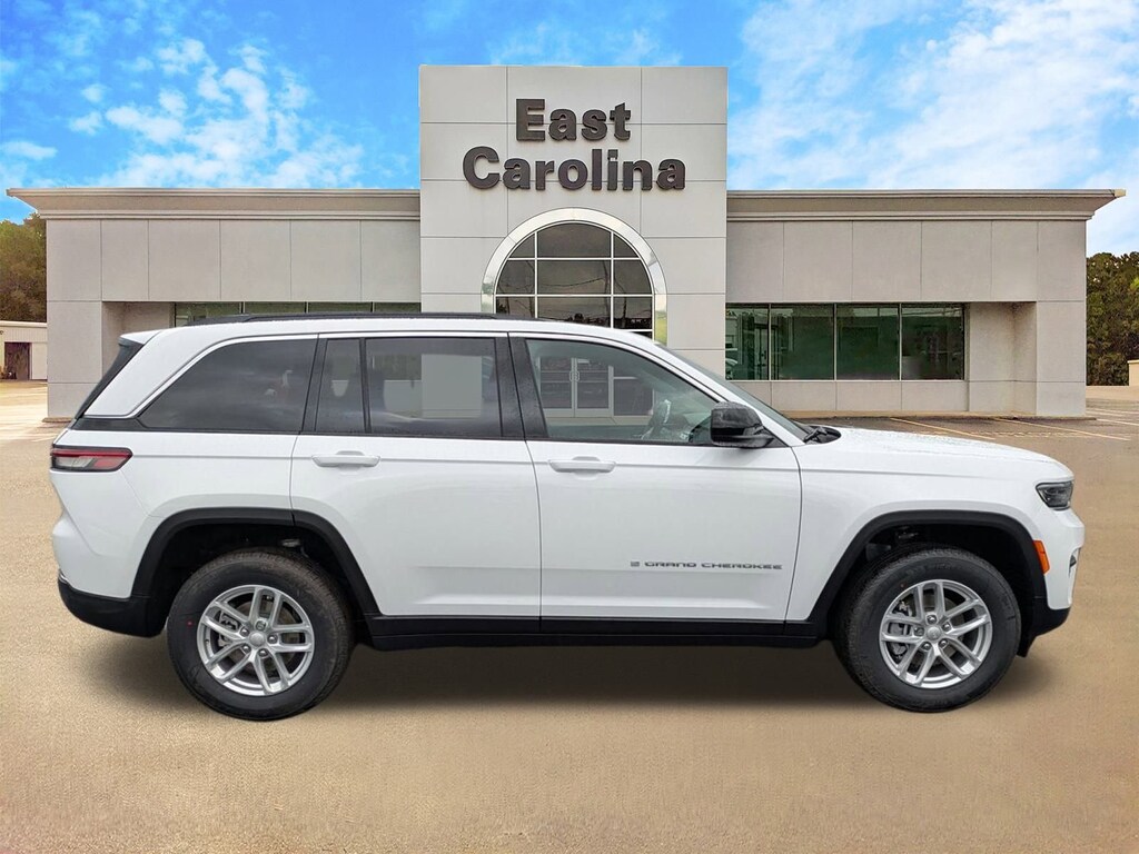 New 2026 Jeep Grand Cherokee Laredo X Sport Utility