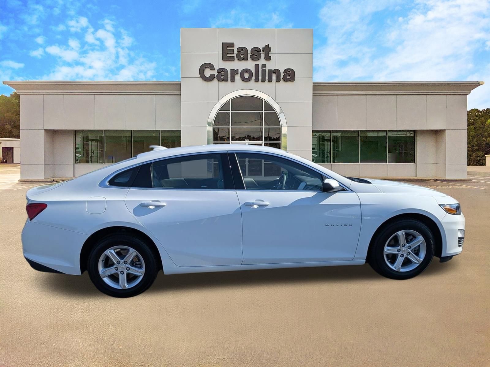 Used 2024 Chevrolet Malibu 1LT with VIN 1G1ZD5ST9RF131981 for sale in Greenville, NC