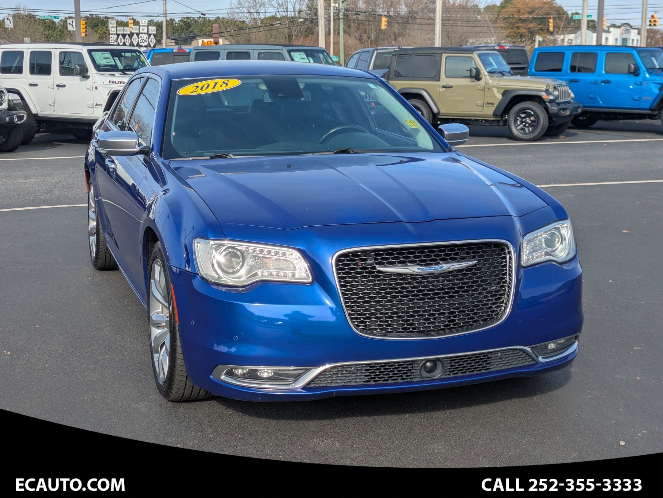 2018 Chrysler 300 Limited's photo