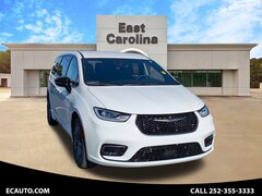 2026 Chrysler Pacifica Select Passenger Van