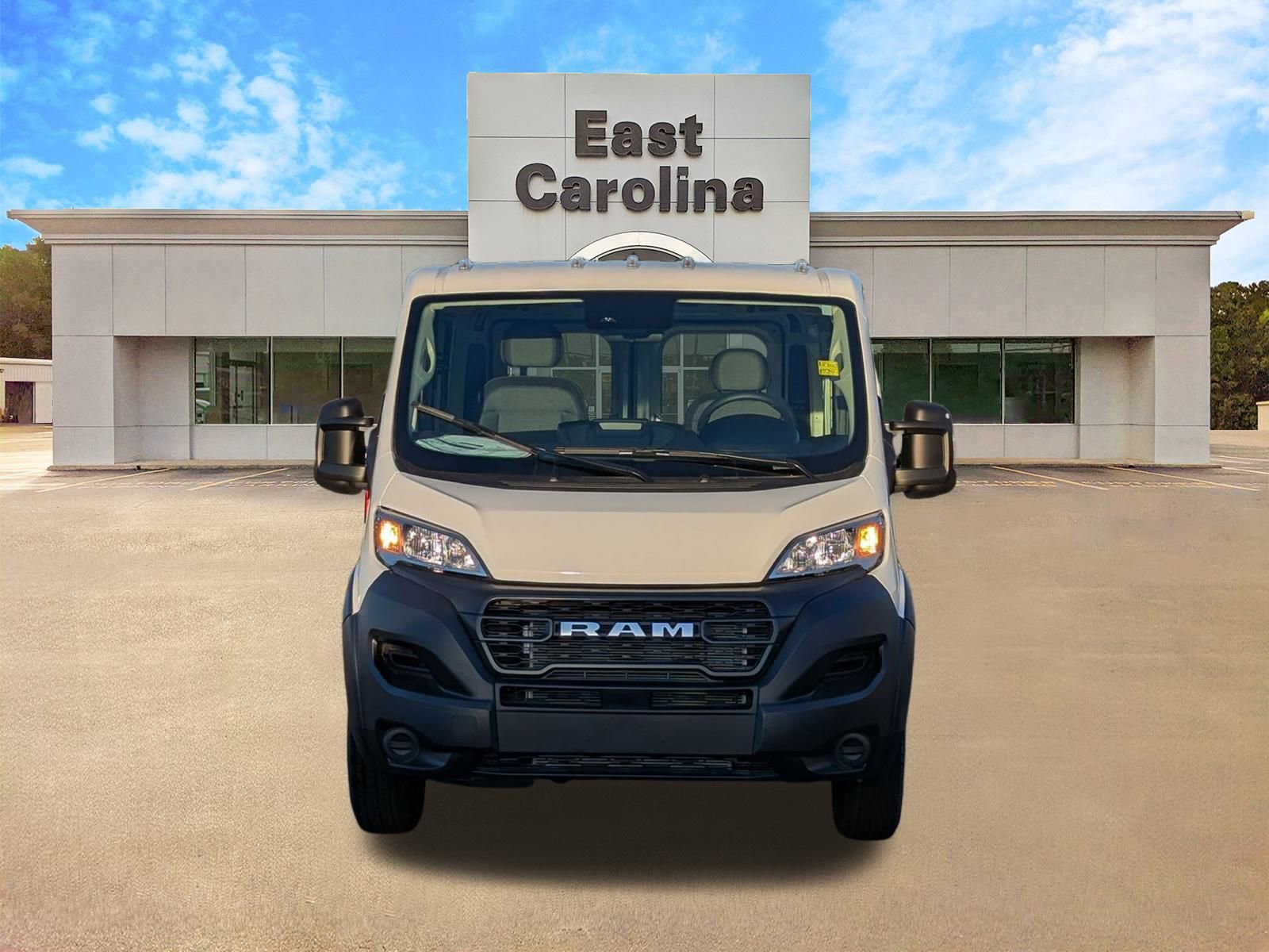 2025 Ram ProMaster 1500 photo 3