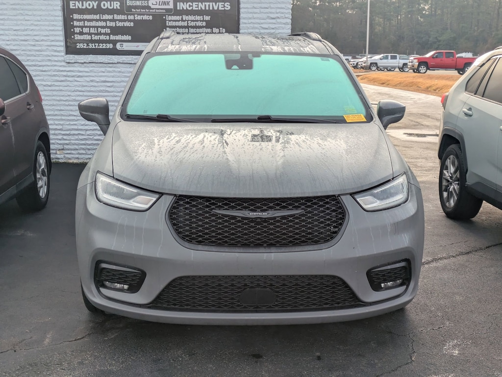 Used 2021 Chrysler Pacifica Touring Van Passenger Van