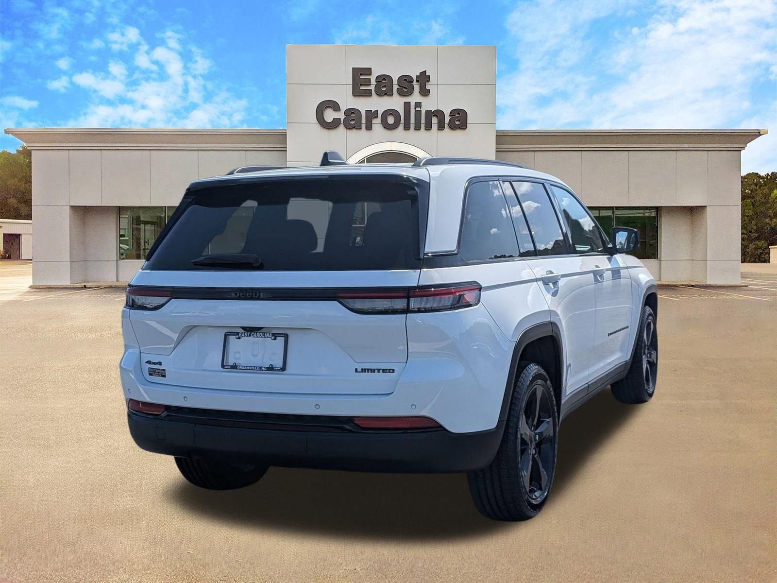 View vehicle photo 3