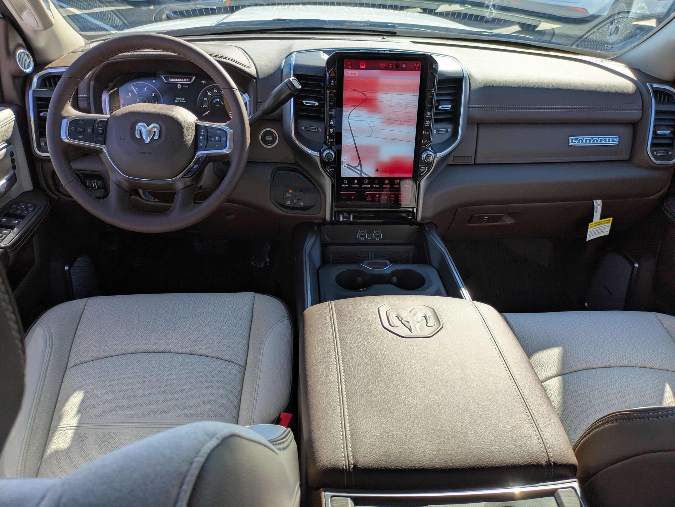 2026 RAM 2500 Laramie - Photo 24