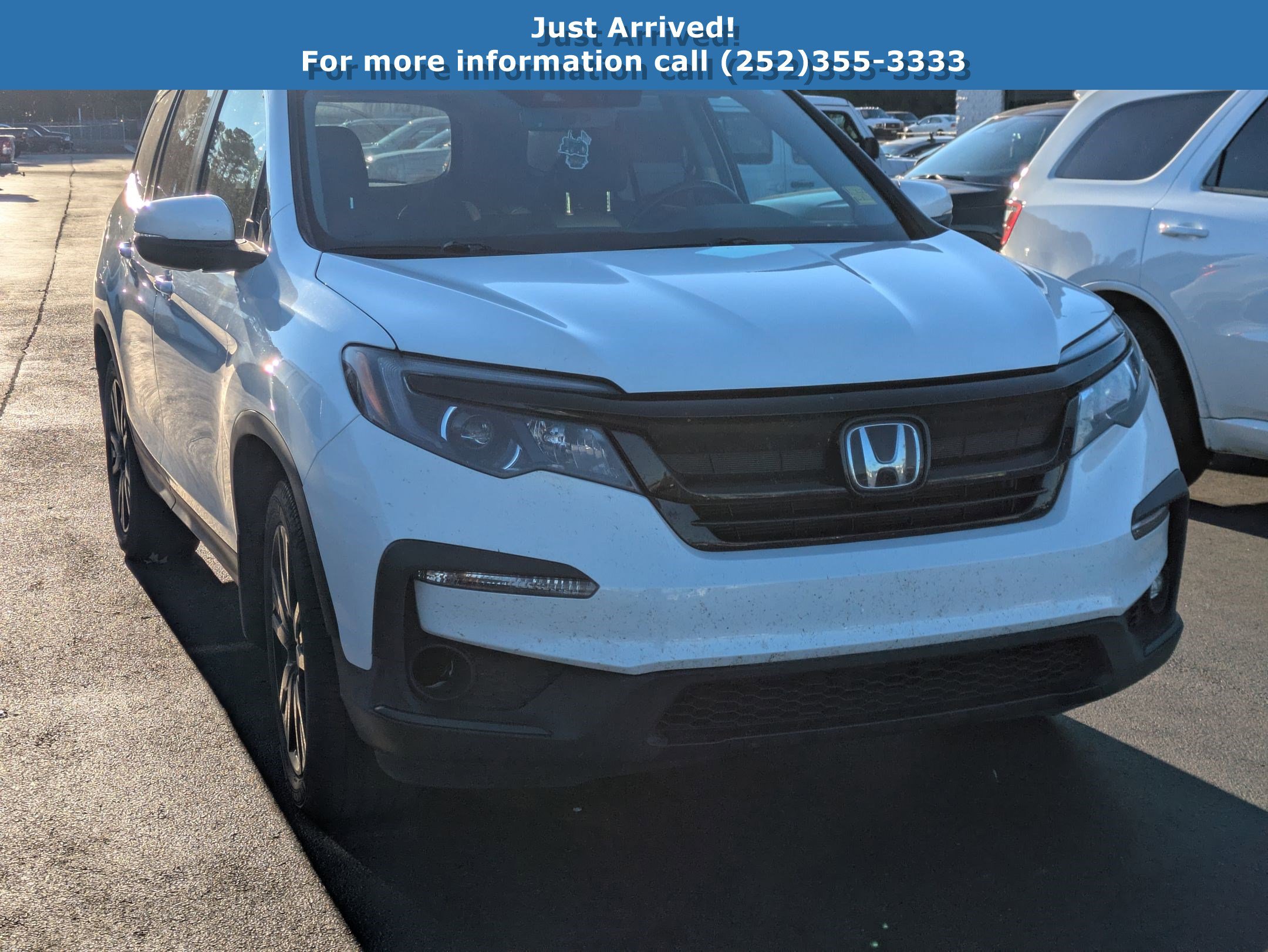 2021 Honda Pilot SE's photo