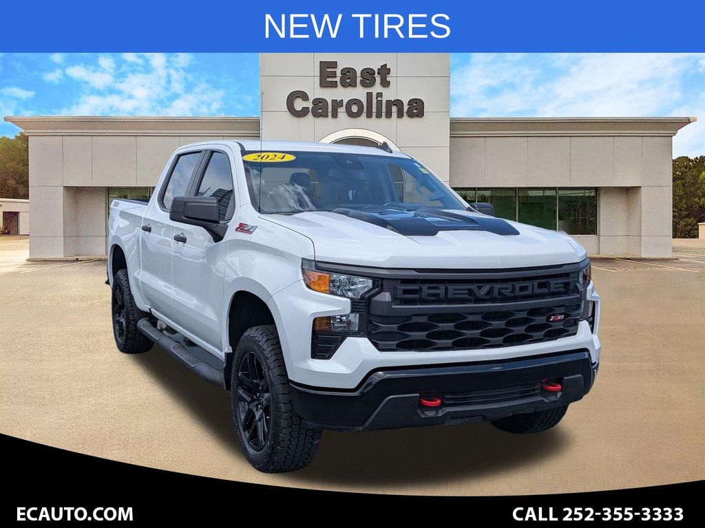 Summit White 2024 Chevrolet Silverado 1500 Pickup Truck Four-Wheel Drive Automatic