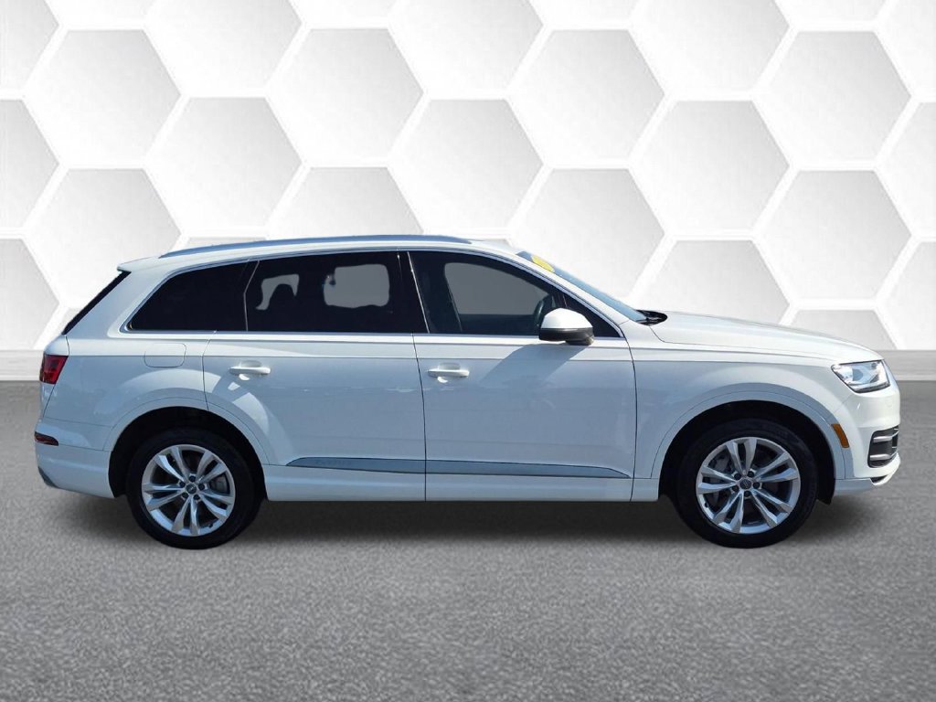 Used 2017 Audi Q7 Premium with VIN WA1AHAF70HD037281 for sale in Greenville, NC
