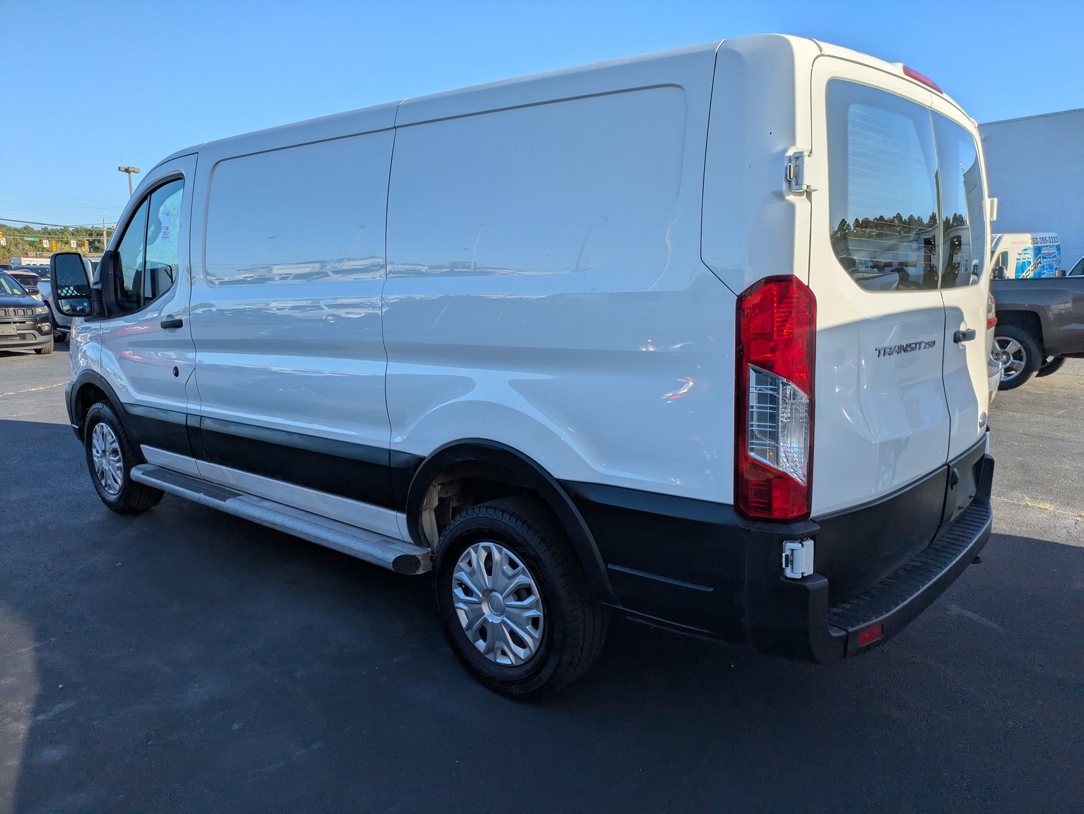 2023 Ford Transit photo 4