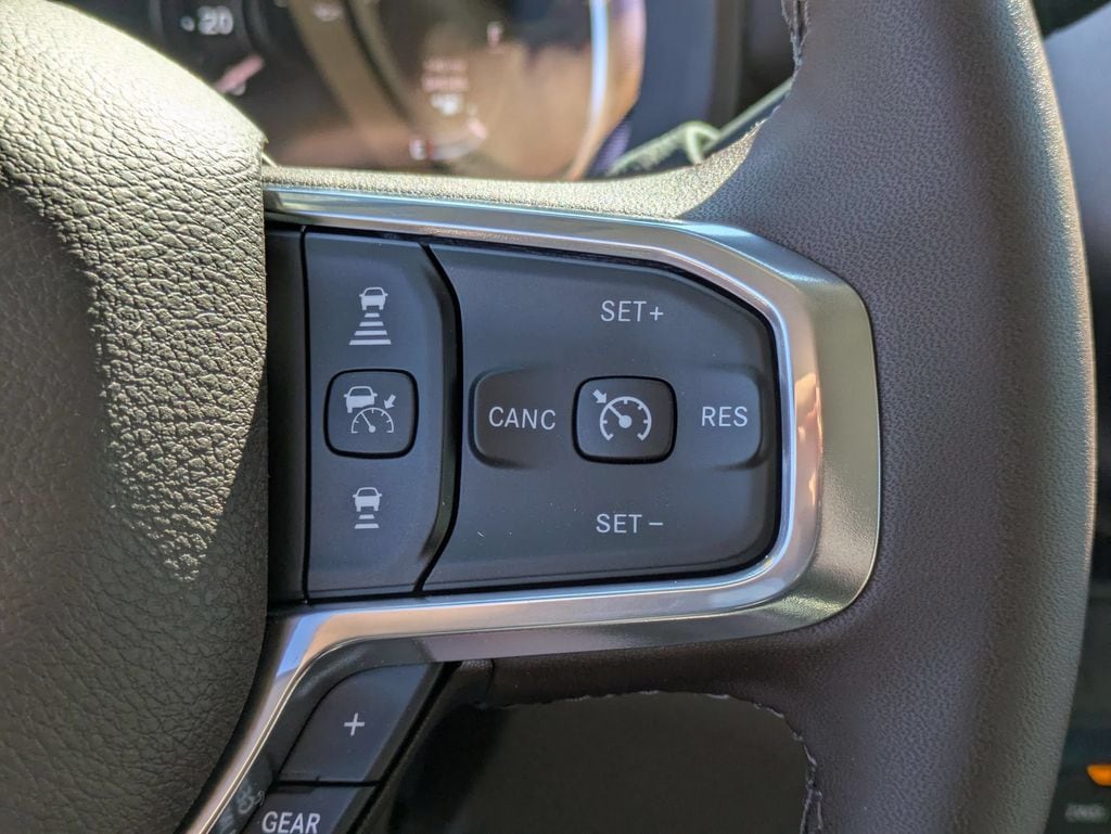 2026 RAM 2500 Laramie - Photo 17