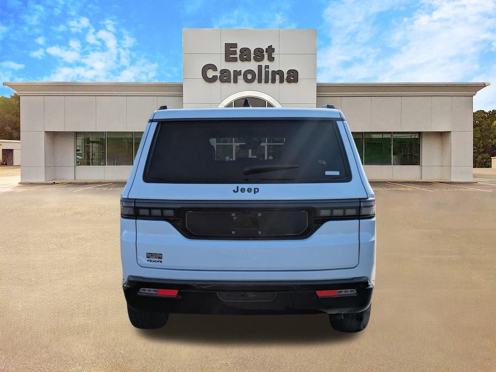 New 2026 Jeep Grand Wagoneer Limited Altitude Sport Utility