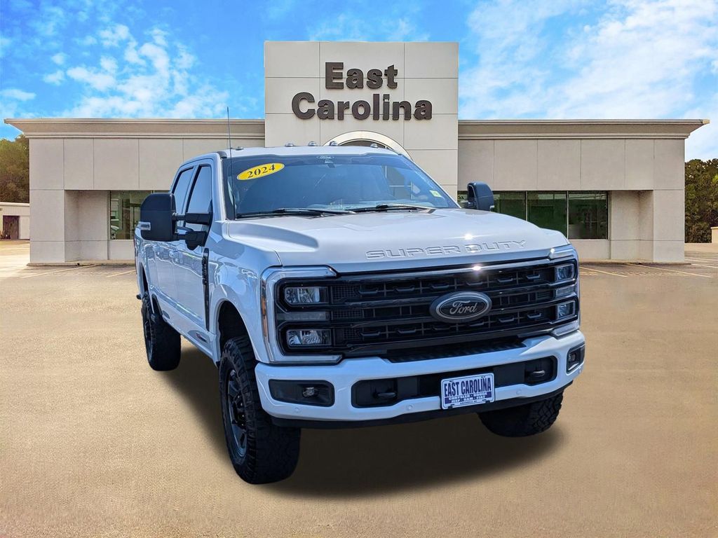 2024 Ford F-250 Super Duty Lariat Crew Cab 4WD