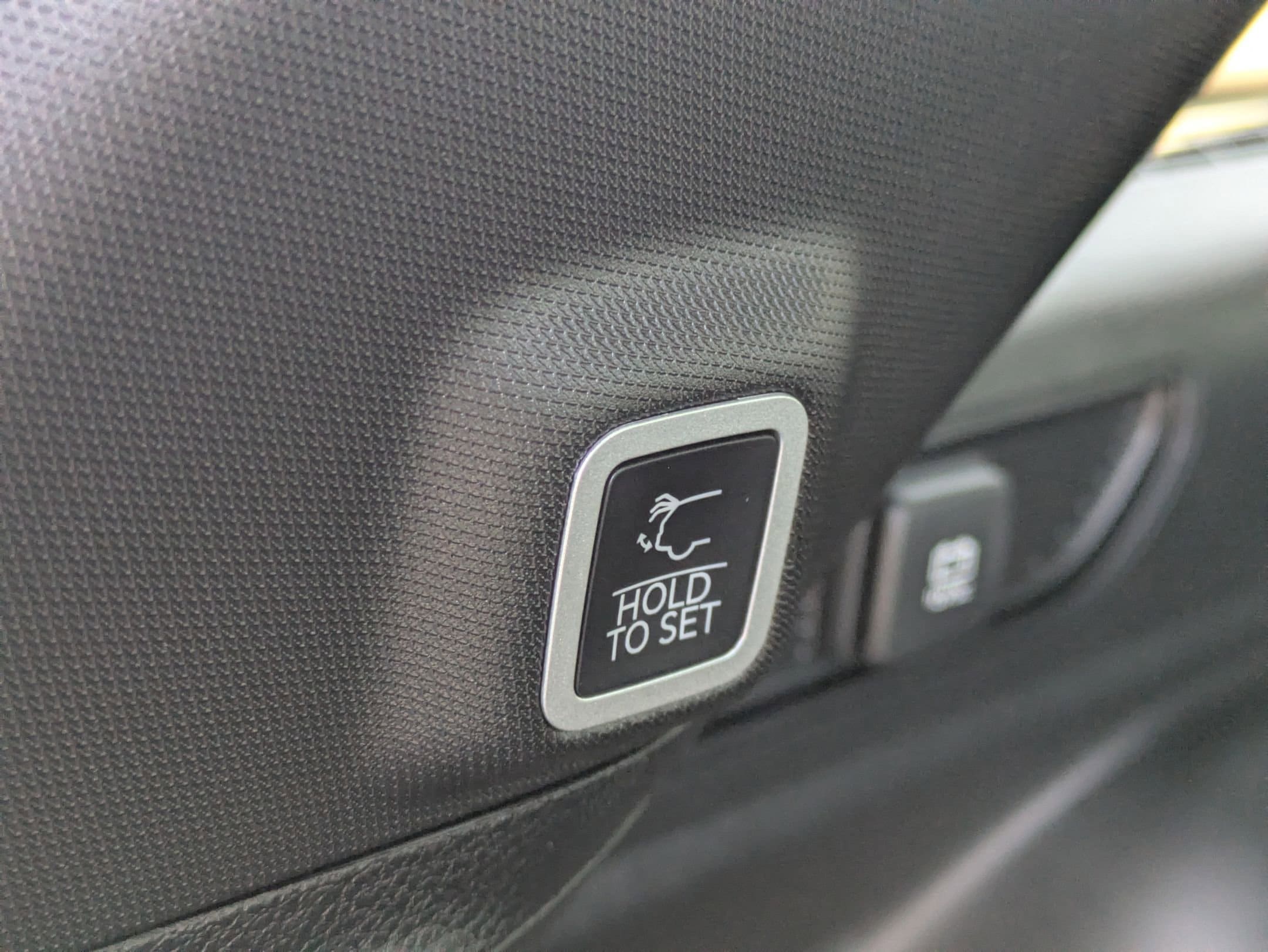 2025 Jeep Grand Cherokee Altitude - Photo 24