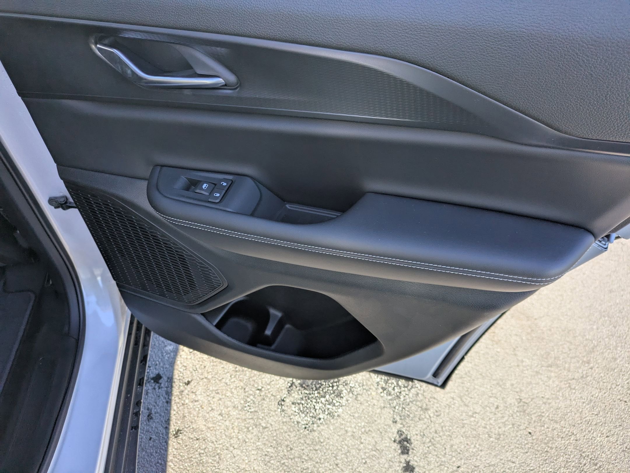 2025 Jeep Grand Cherokee Altitude - Photo 25