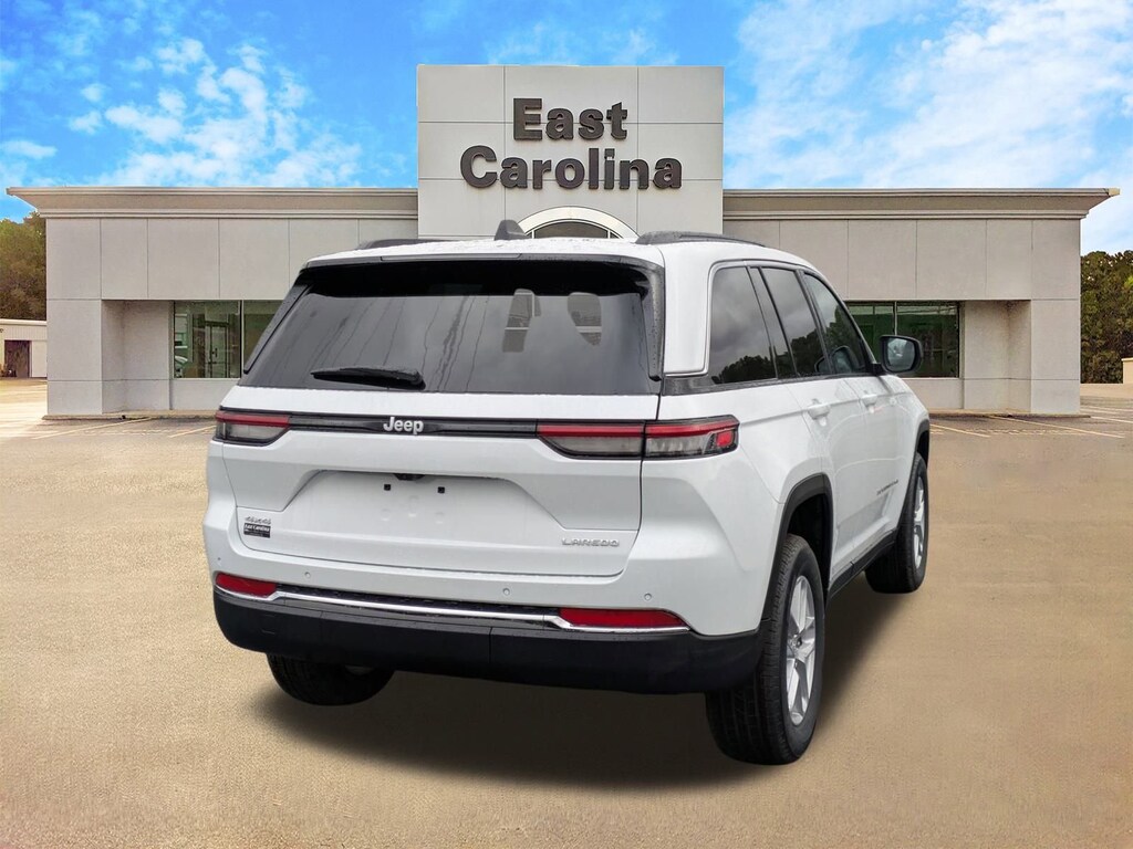 New 2026 Jeep Grand Cherokee Laredo X Sport Utility