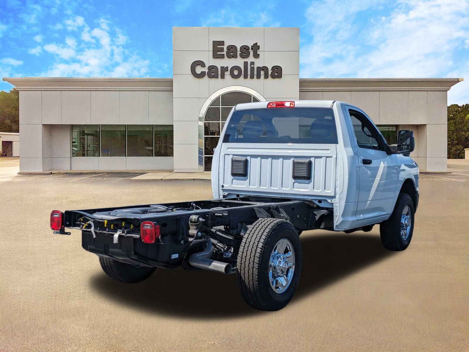 2024 Ram 3500 Tradesman photo 3