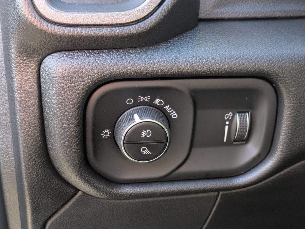 2026 RAM 2500 Tradesman - Photo 13