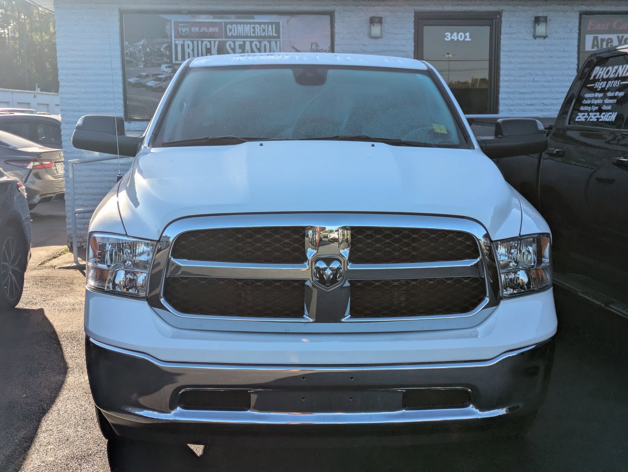 2024 Ram 1500 Classic Tradesman photo 2