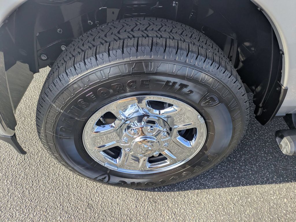 2026 RAM 2500 Tradesman - Photo 9