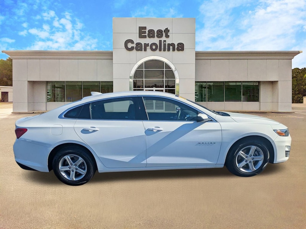 Used 2024 Chevrolet Malibu LT Sedan