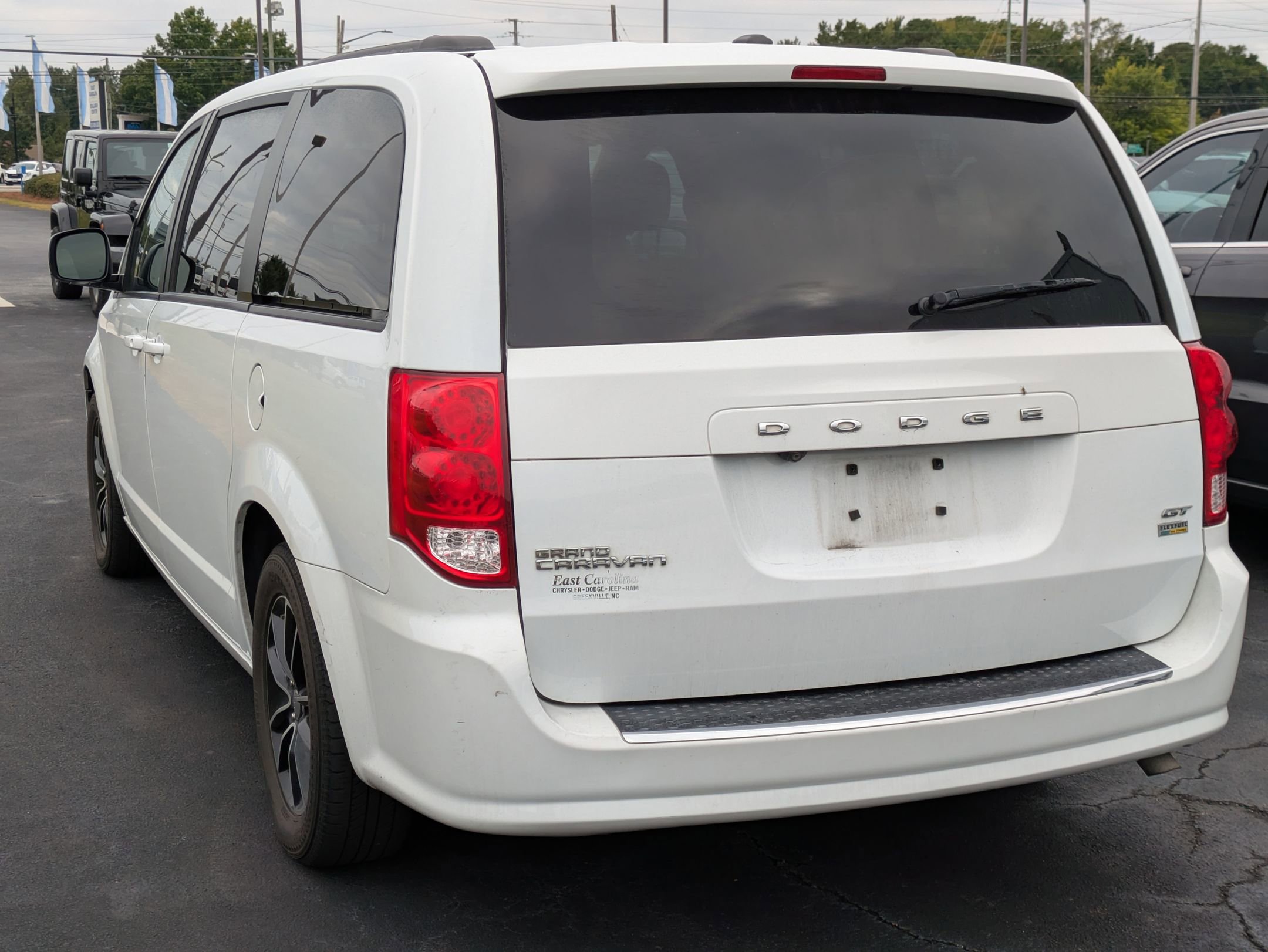 2019 Dodge Grand Caravan GT photo 3